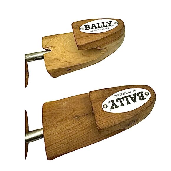 BALLY Size XS Cedar Wood Spring Loaded Rochester Shoe Tree  Shaper Keeper - Picture 4 of 4